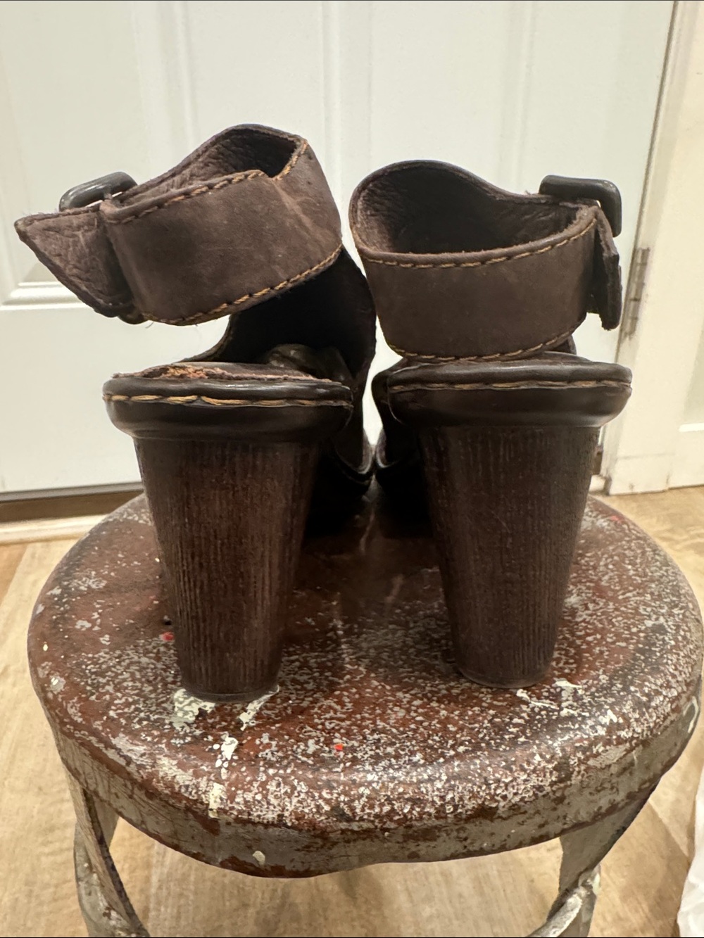 Born Brown Leather Chunky 3” Heel Buckle Sling-back Mules - Picture 5 of 16
